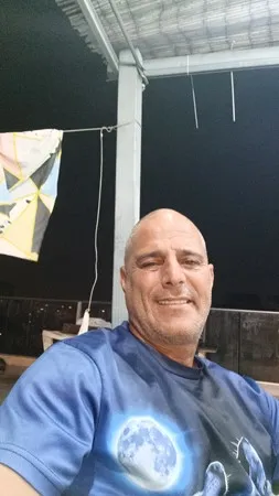 ערן שובב