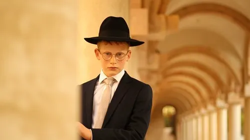 מיכאטש