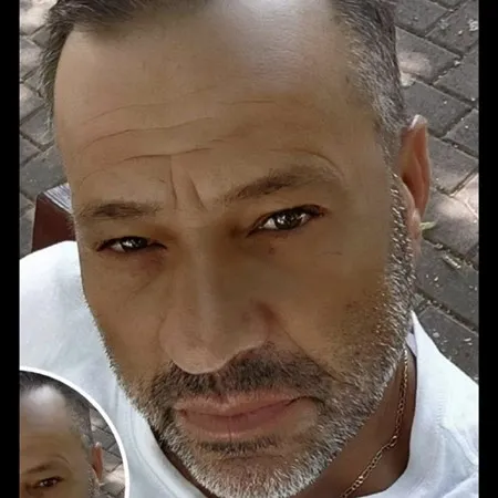 מוש מןש