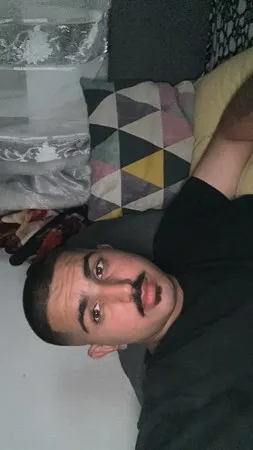 אריאל המעמיס 🤫