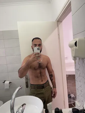 יוני600