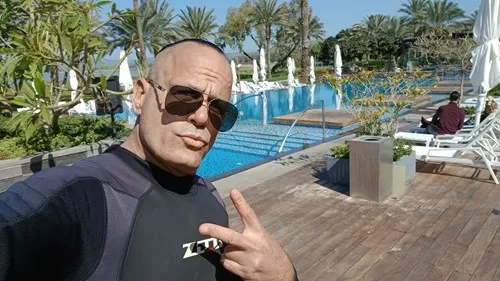 ניסו ני