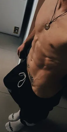 Hotboytoy