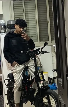 זין גדול 19 ס״מ