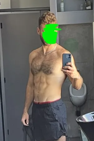 סקסיבחליפה555