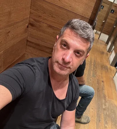 שפייק