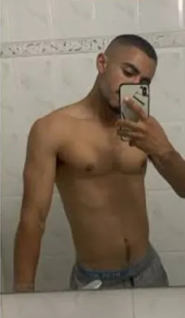 Adamxxxb