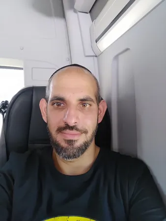 חמודי 121
