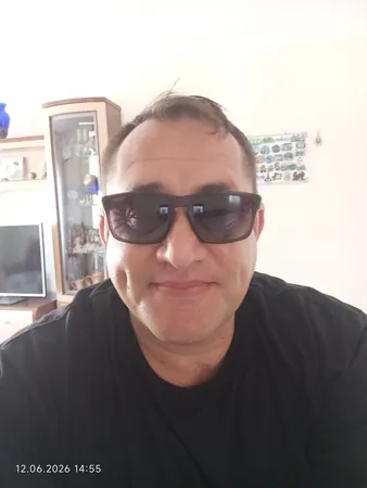 FlirtLicker