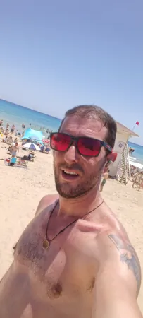 Nadav vik
