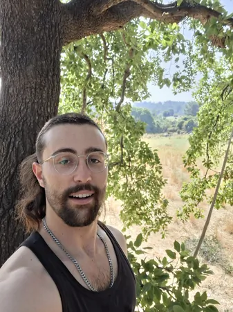 Asaf44