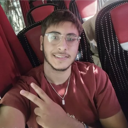 מקס66