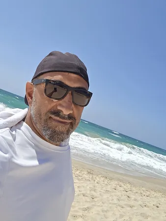 חיים ח