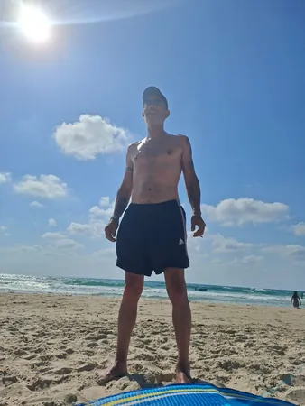אבי מזור