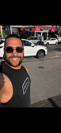 שייקה1989